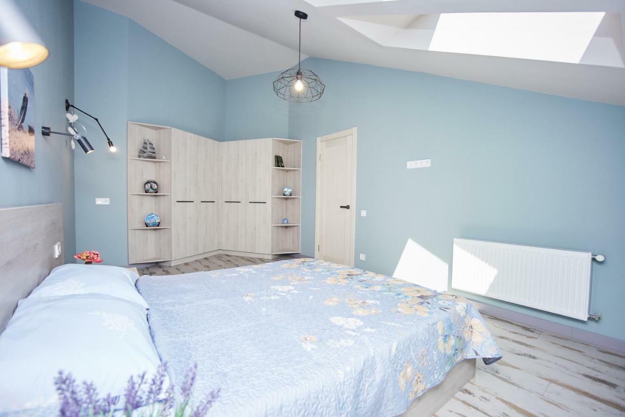 Luxury Apartment In The Heart 敖德萨 外观 照片
